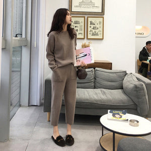Ambir Women Sweater