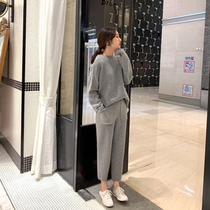 Ambir Women Sweater